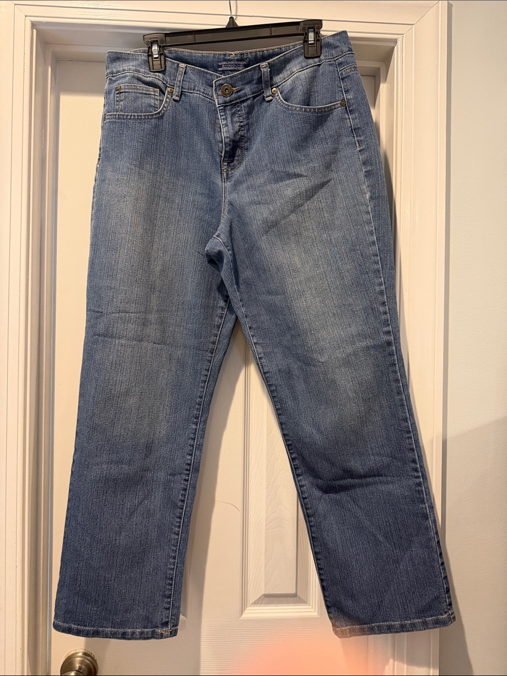 Bandolino Mandie Women's Medium Blue Straight-Leg Jeans